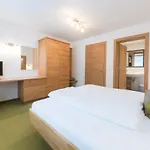 Apartamento Garni Sesvenna *