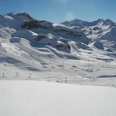 شقة Garni Sesvenna *