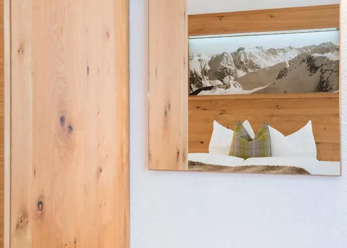 Garni Sesvenna شقة *