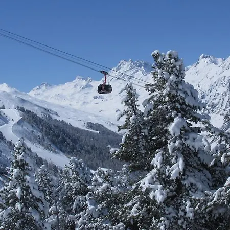 Garni Sesvenna Apartament